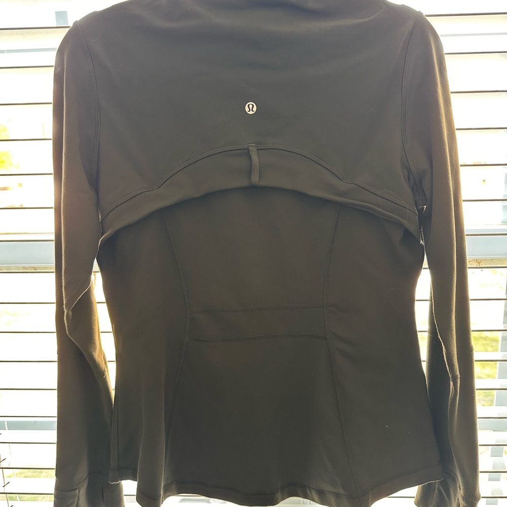 lululemon athletica Women's hunter green jacket